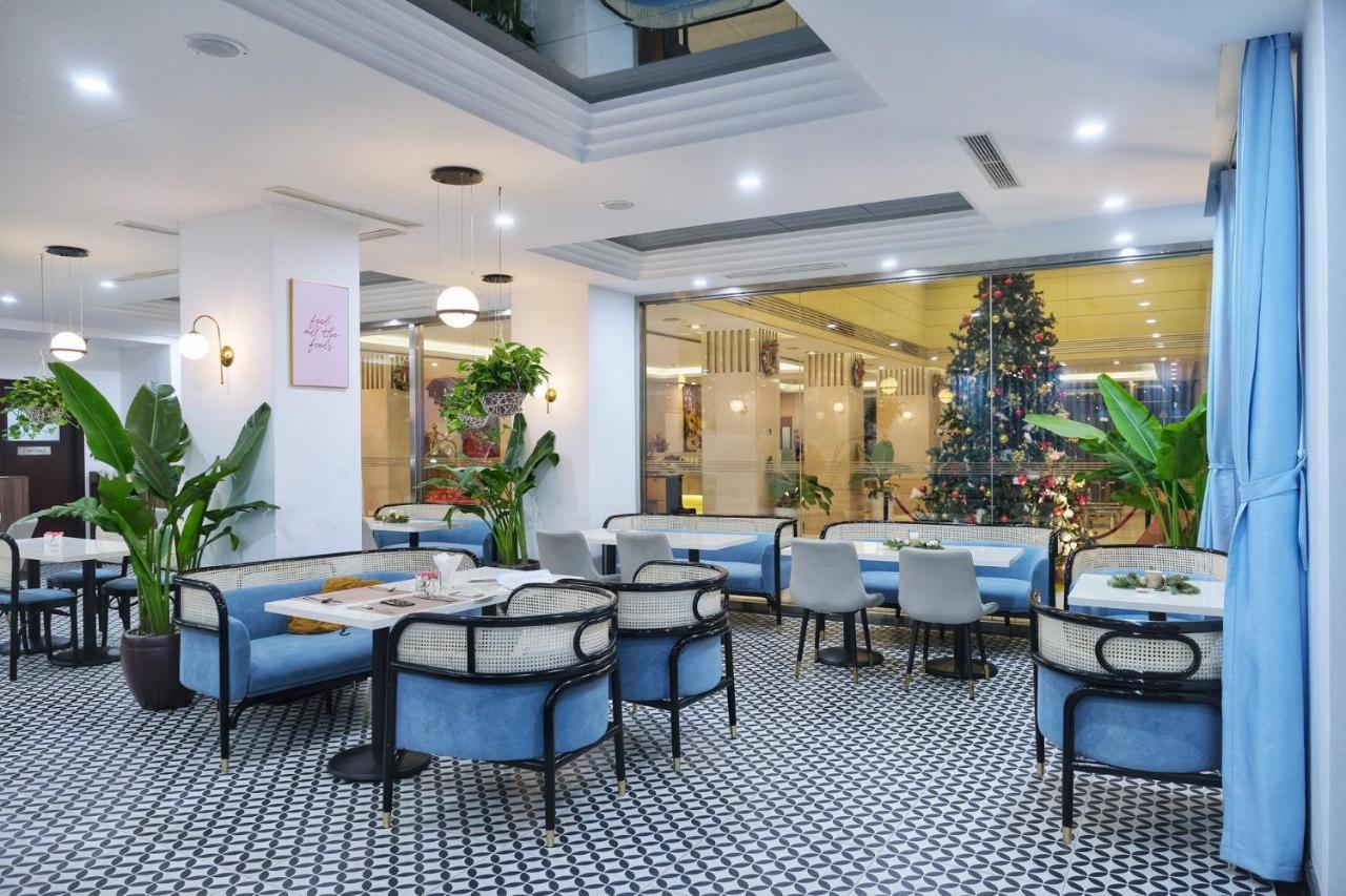 Quốc Tế Bảo Sơn 4*