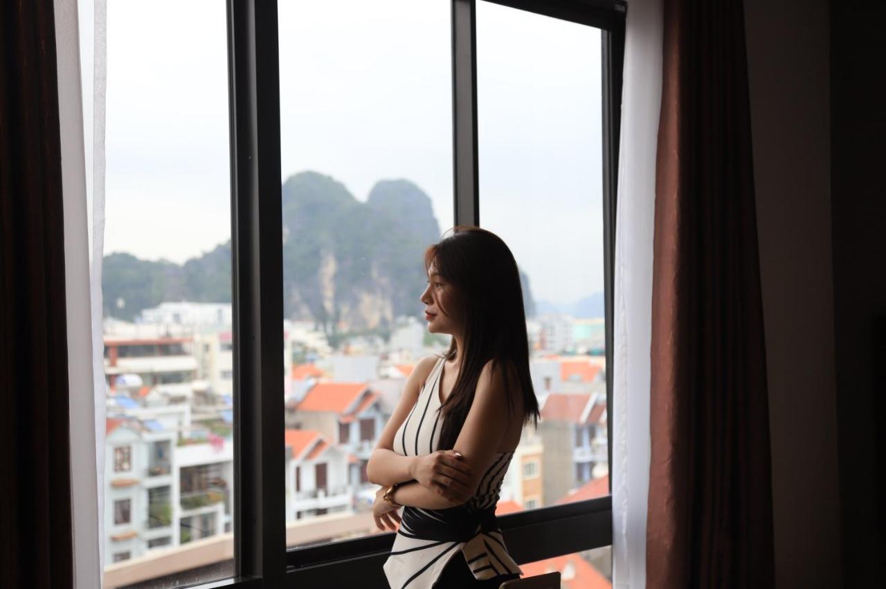 Golden Sea Halong