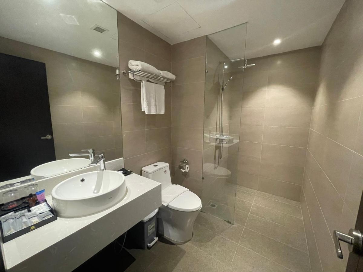 Majestic Premium 4*