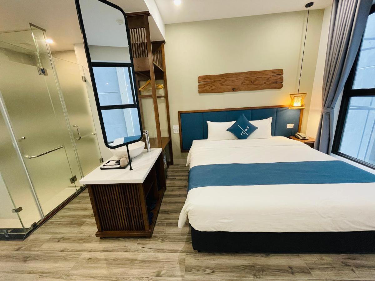 Hotel The Light 3*