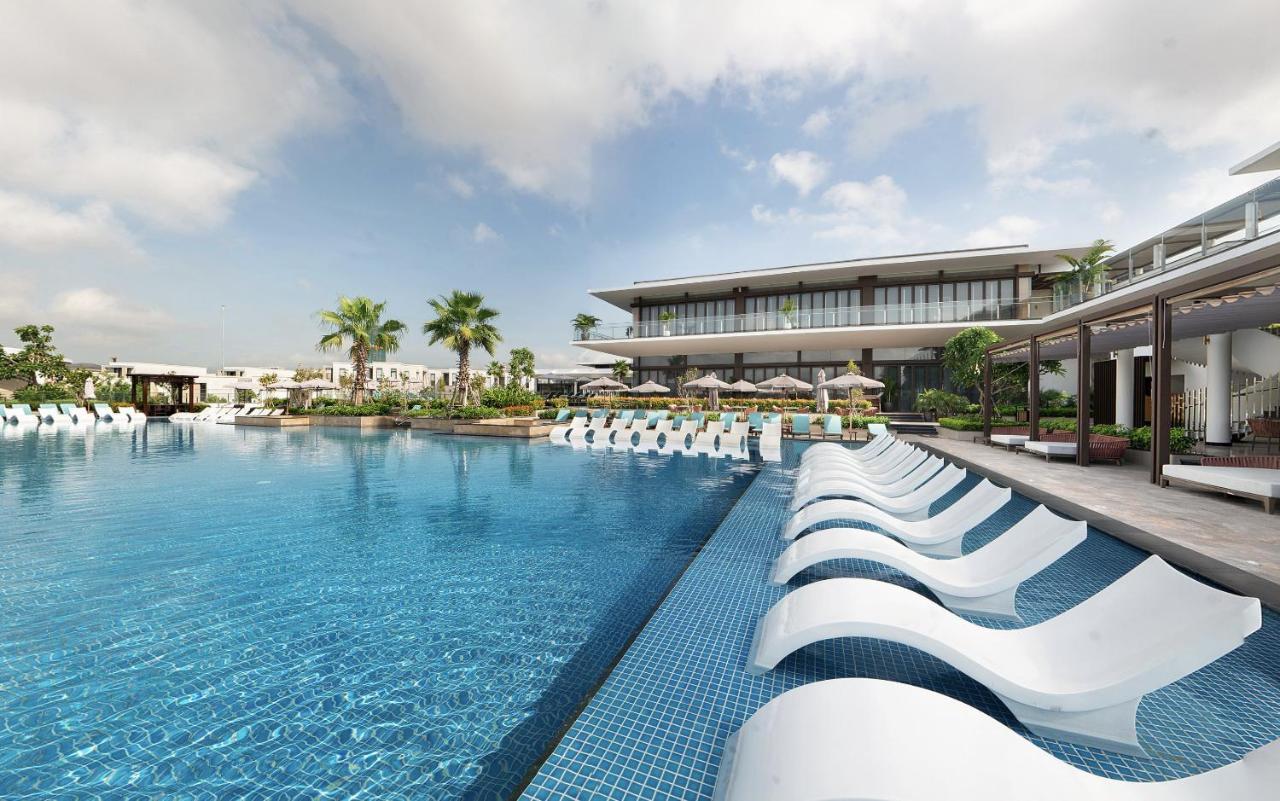 Premier Village Bay 5*
