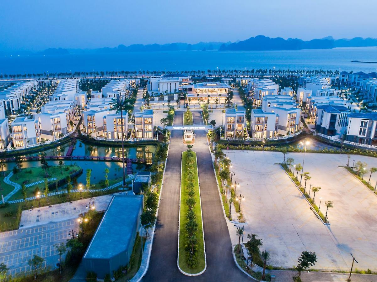 Premier Village Bay 5* Hạ Long