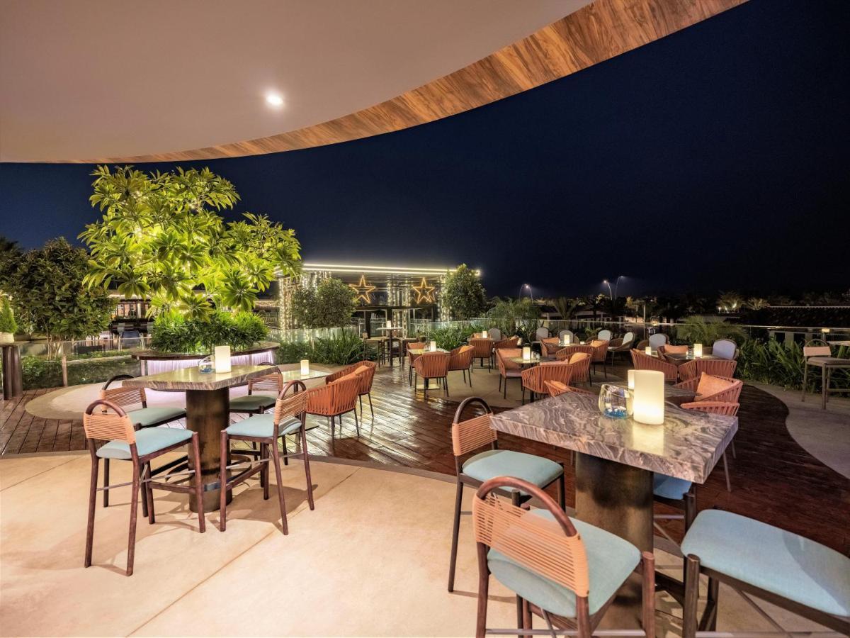 Premier Village Bay Resort 5*