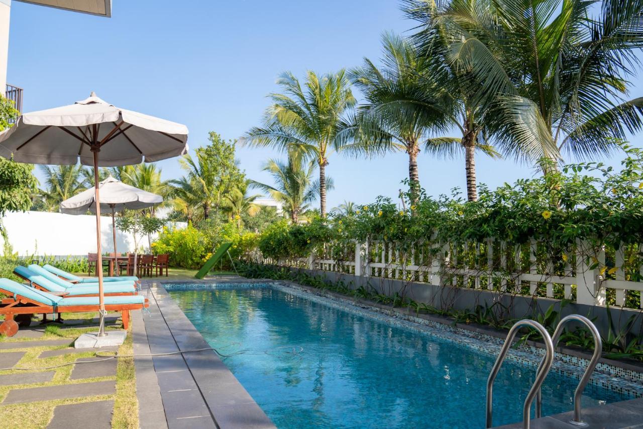 Premier Village Bay