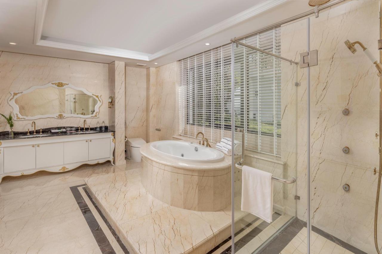 Hotel Melia Vinpearl Phong Rivera 5*