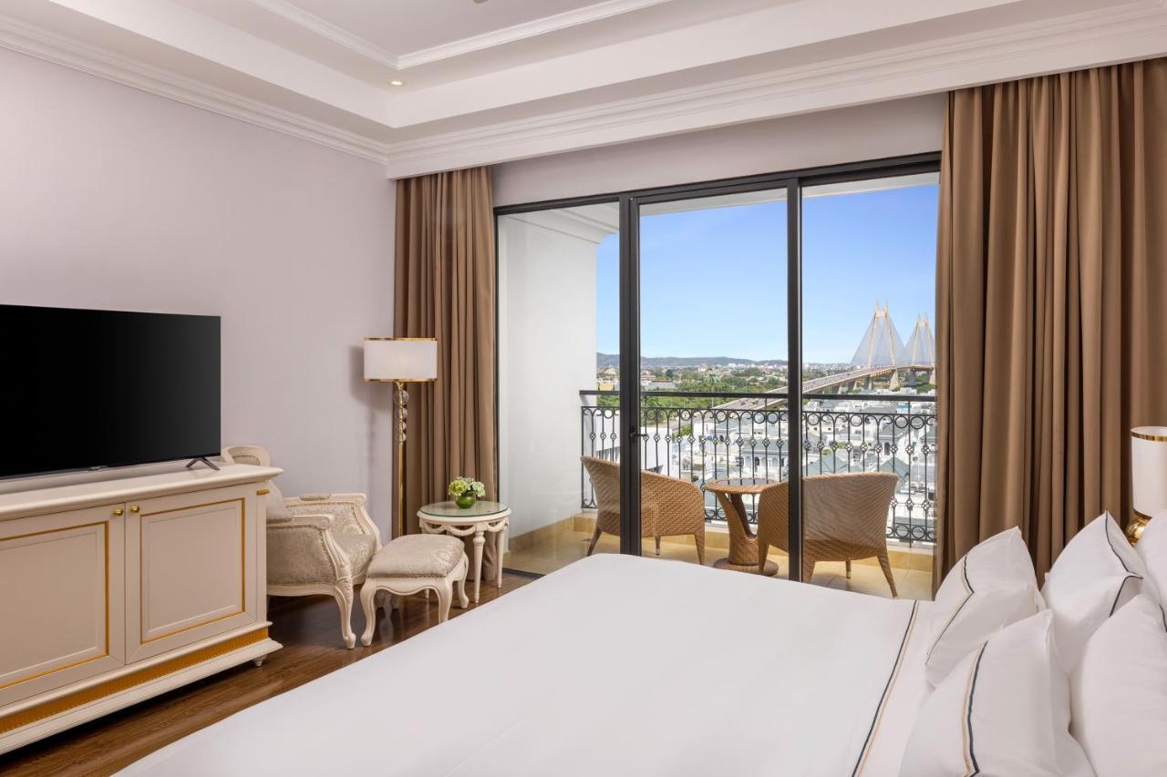 Melia Vinpearl Phong Rivera Hotel