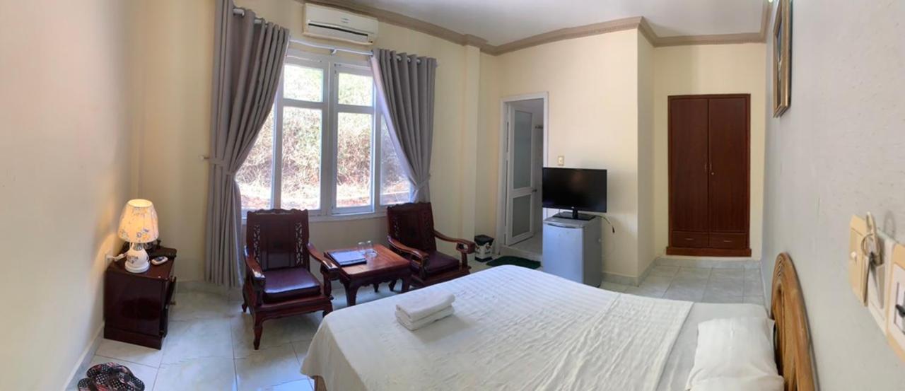 Lam Son Hotel
