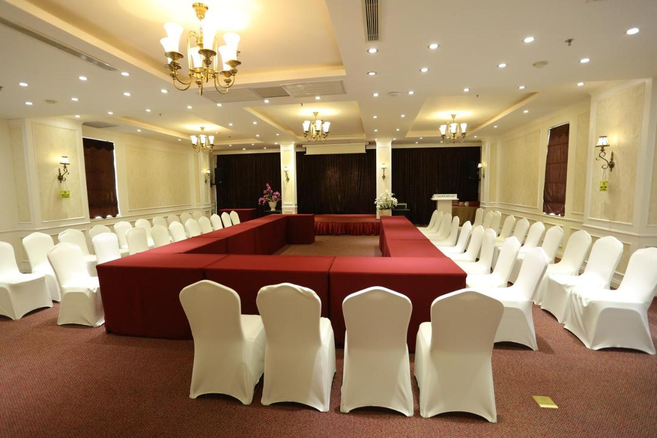 Khách sạn Bay Palace Hạ Long