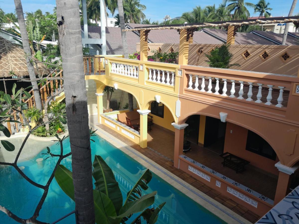 Hotel Mi Nhon Em Muine Mui Ne