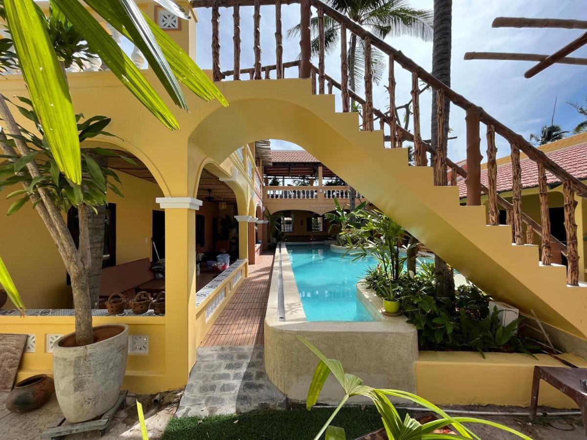 Hotel Mi Nhon Em Muine Mui Ne
