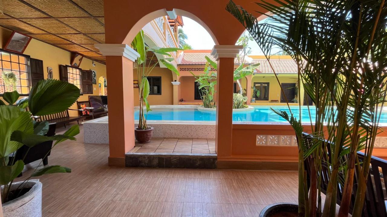 Mi Nhon Em Muine Hotel