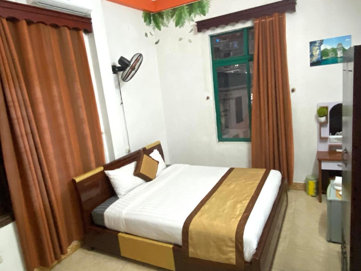 Alex Hotel 2*