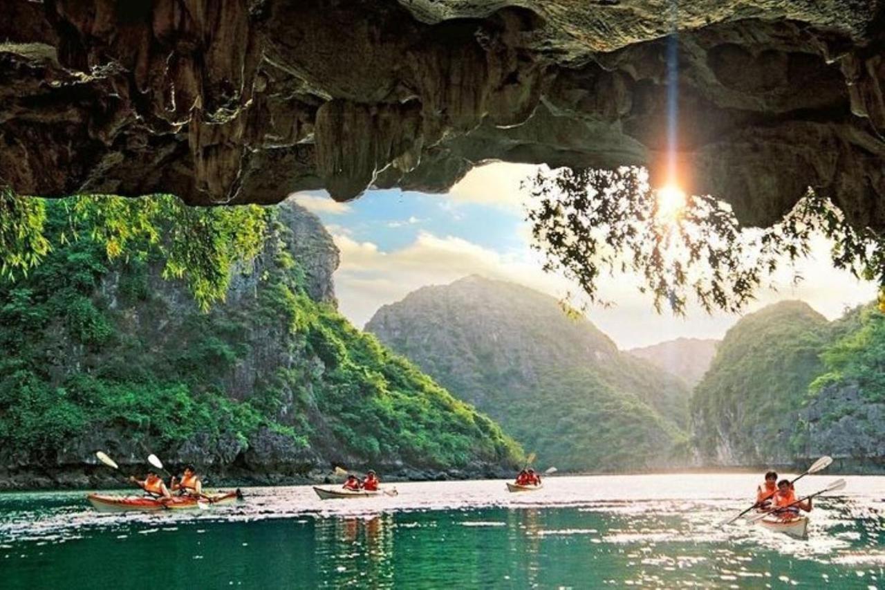 Indochina Sails Bay 5* Ha Long