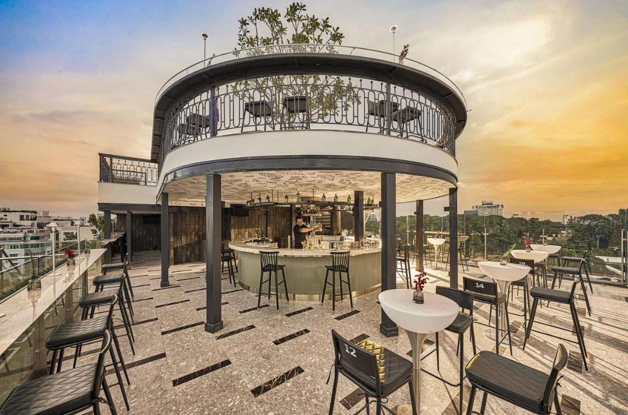 La Siesta Premium Saigon Khách sạn 5*