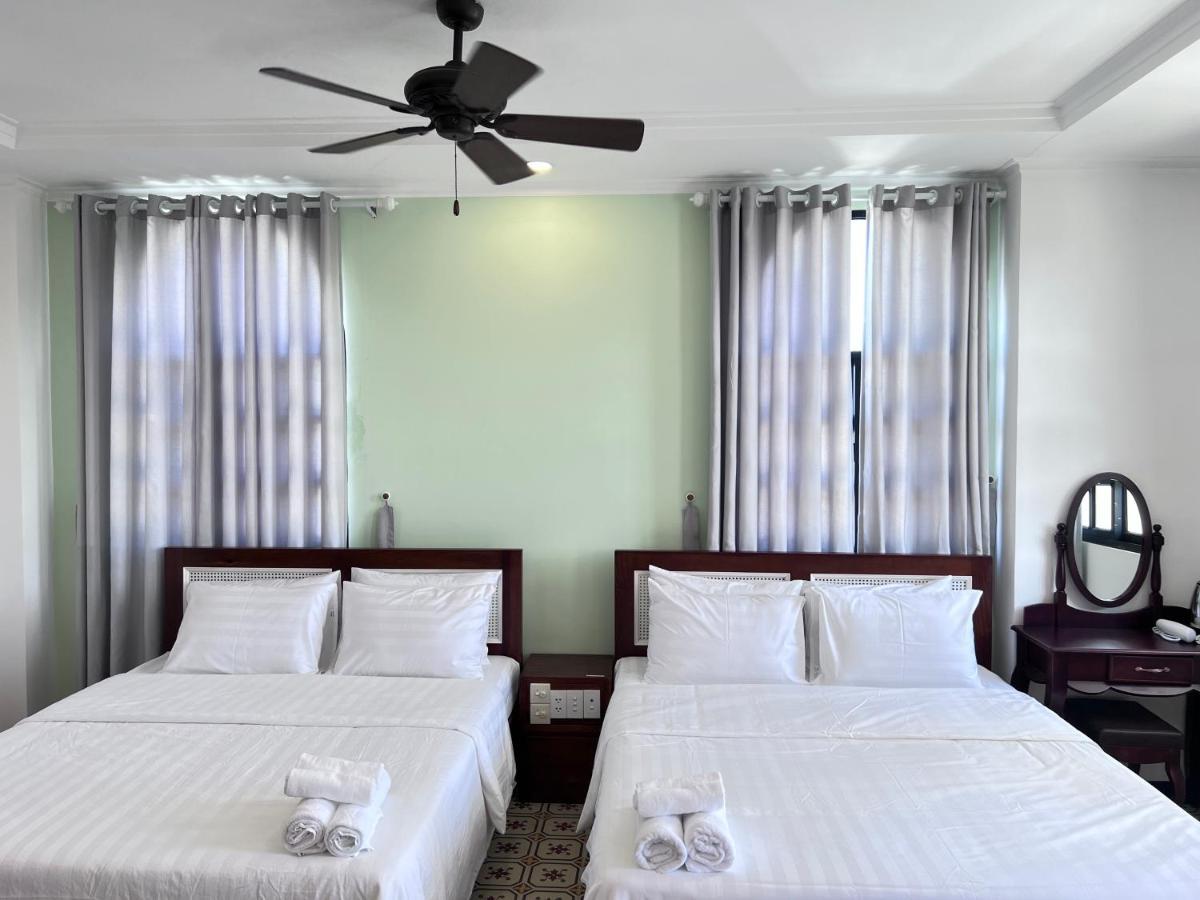 Hotel Wanderlust