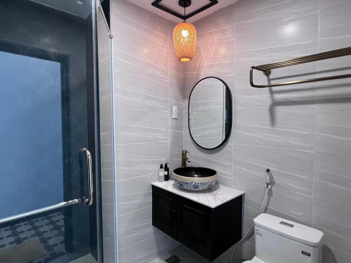 Wanderlust Hotel *