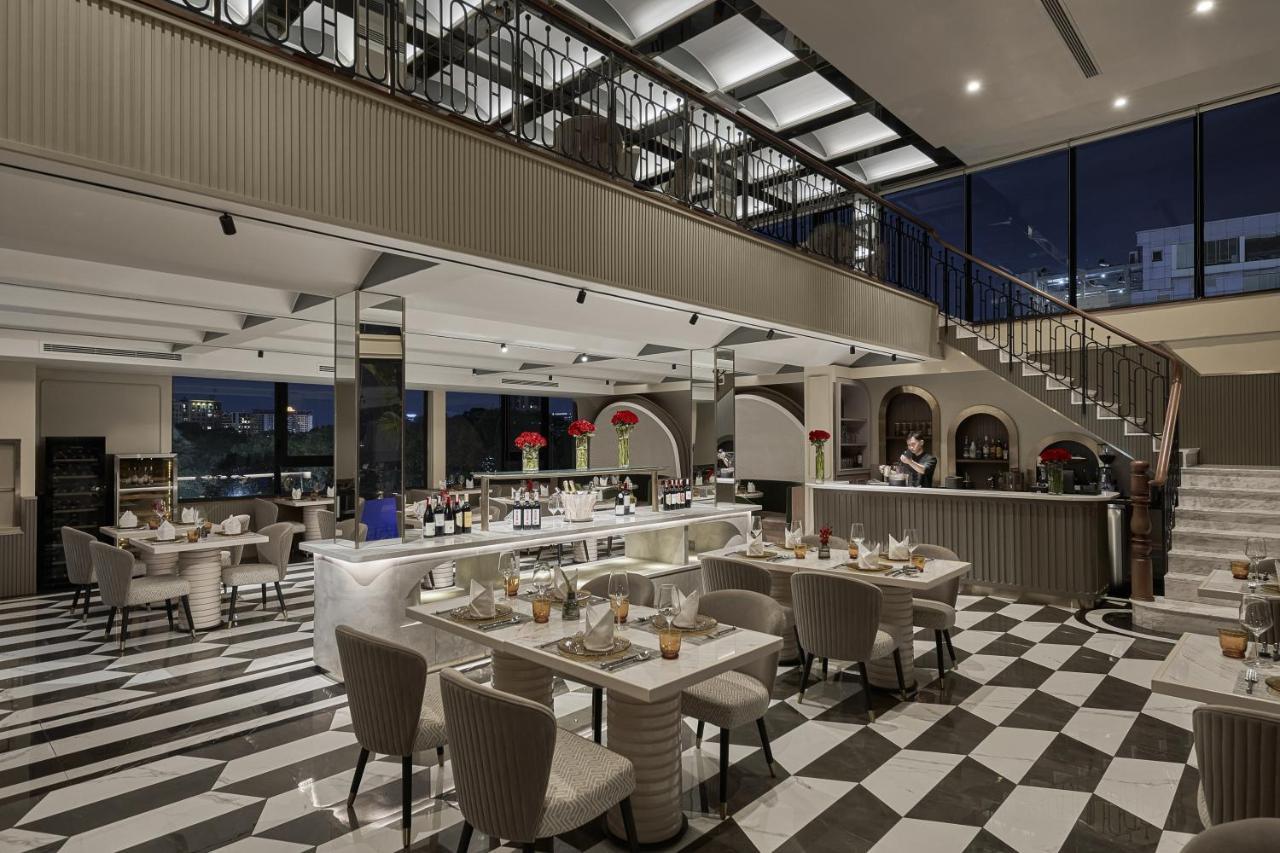 La Siesta Premium Saigon 5*