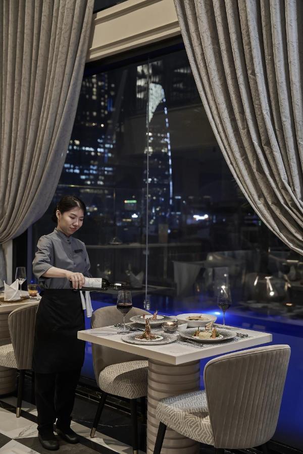 La Siesta Premium Saigon Khách sạn 5*