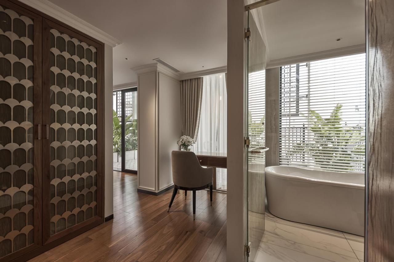 Khách sạn La Siesta Premium Saigon