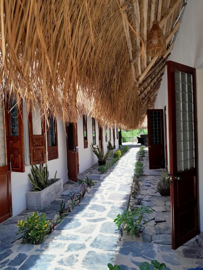 Vy's Cạnh Biển *