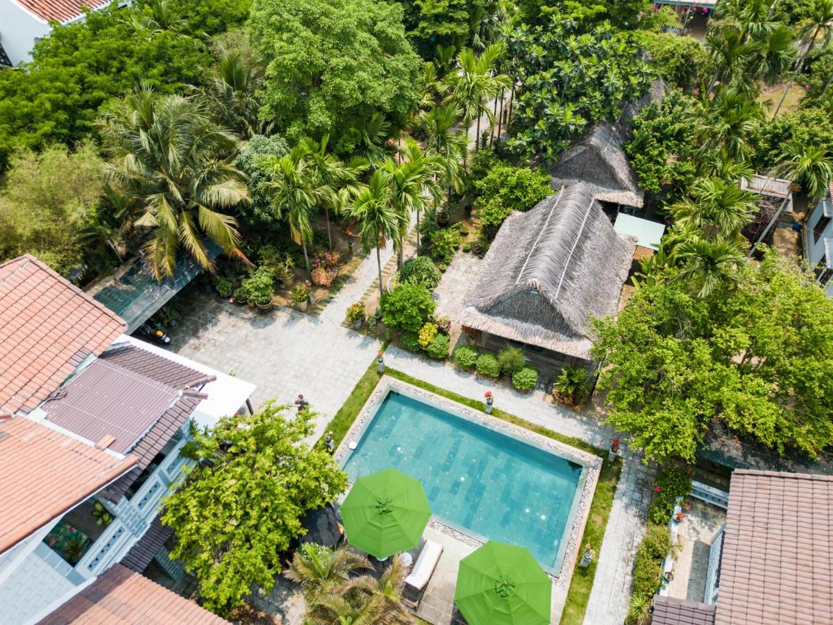 Mr Tho Garden Villa *