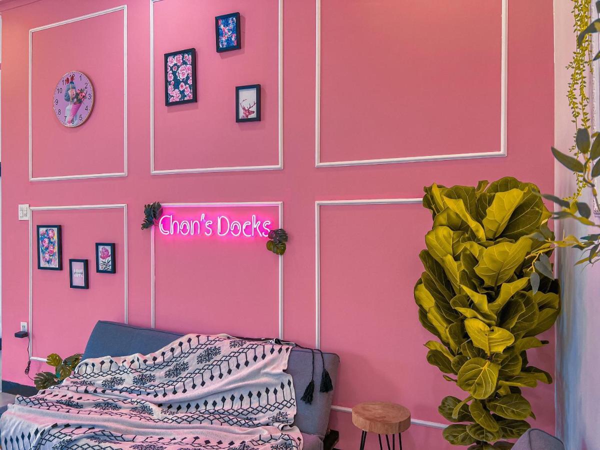 Chon's Dock & For Lease Apartment