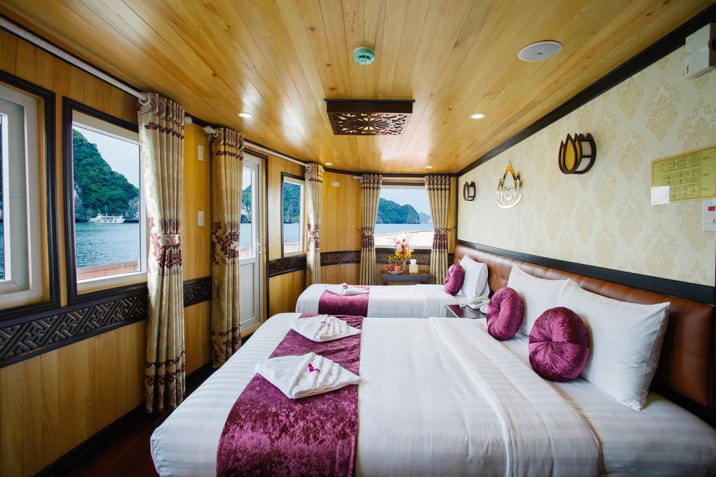 Cristina Diamond Cruise 4* Ha Long