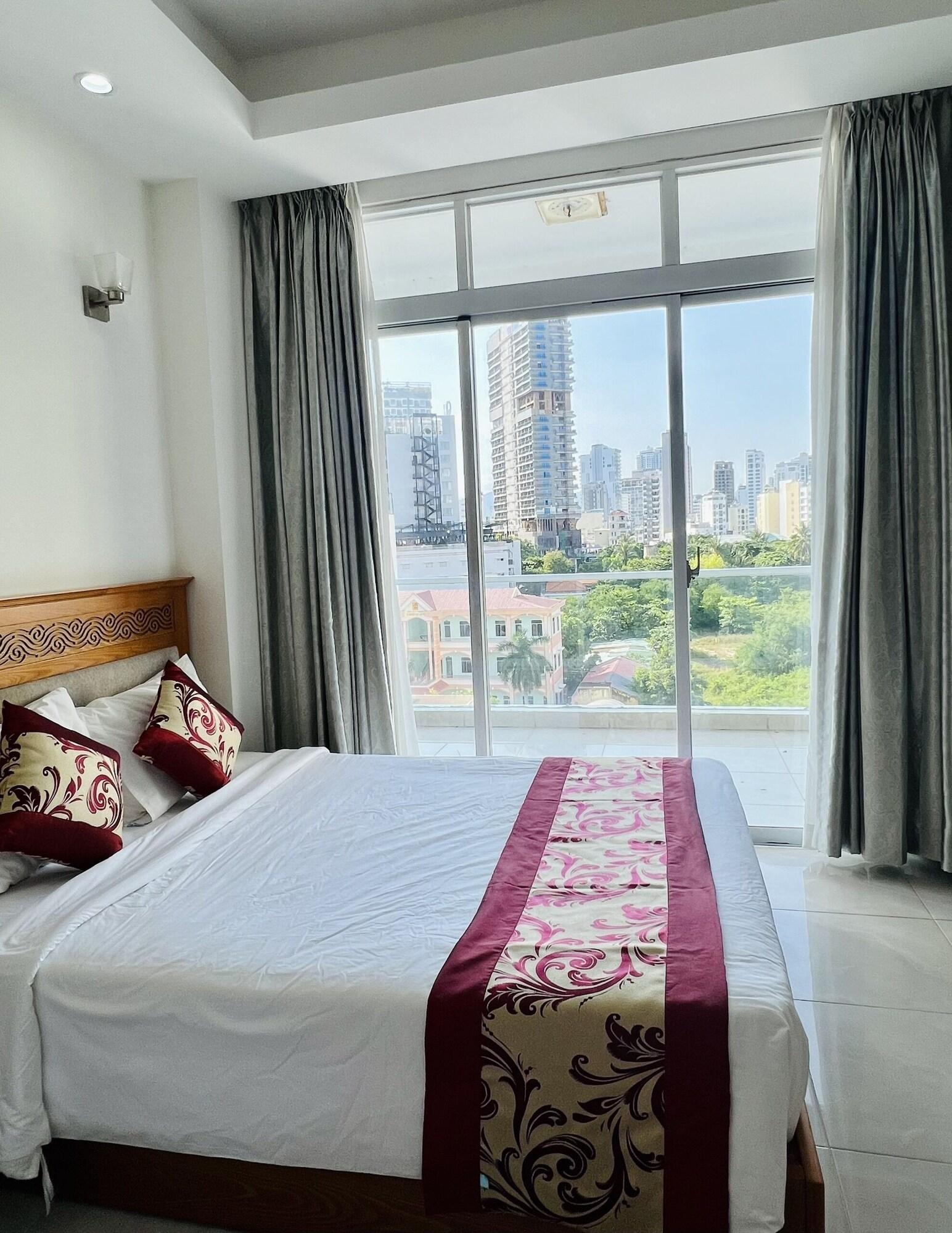 Khách sạn Sophia Sky 3*