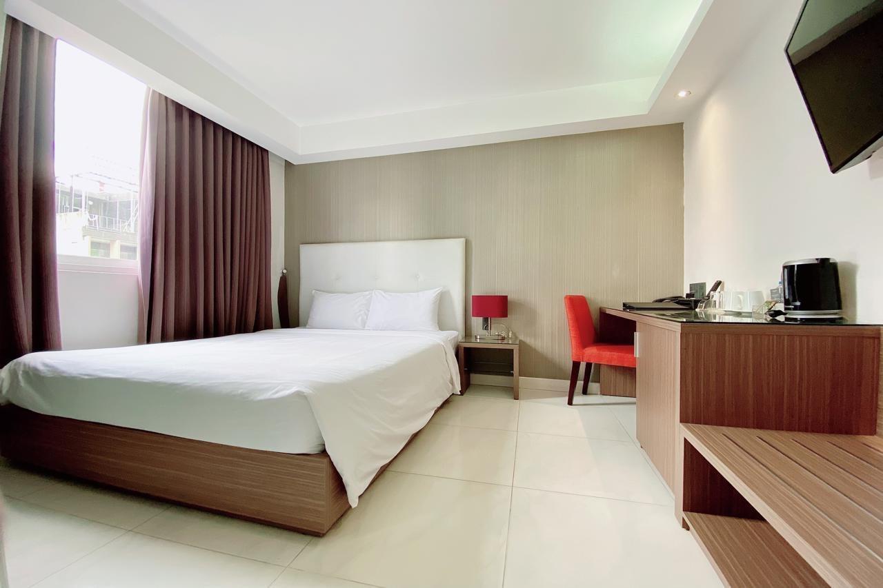 The Luxe 3*