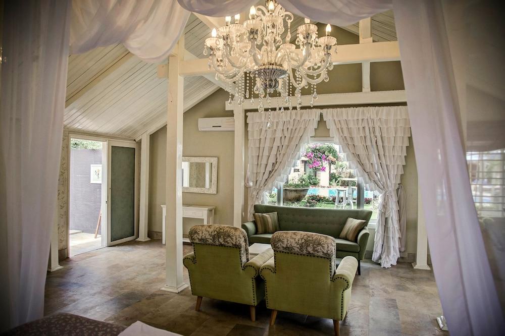 Resort Organic 4*