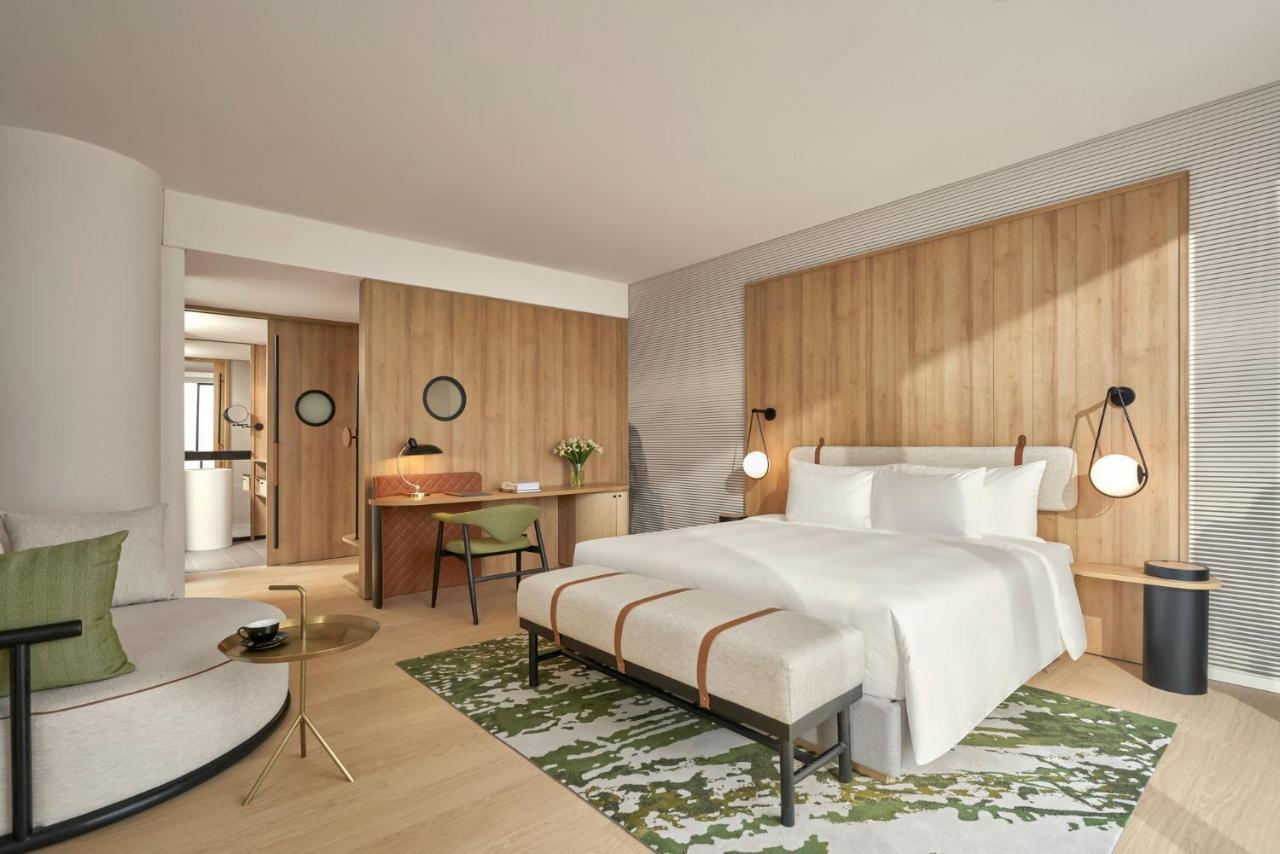 The Yacht By Dc Hotel Hạ Long