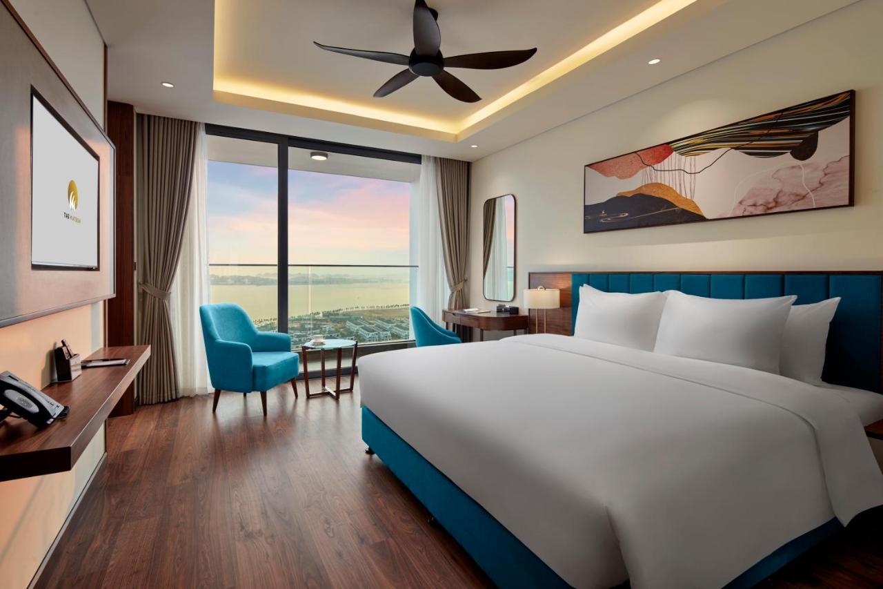 Hotel The Watson Premium Halong Ha Long