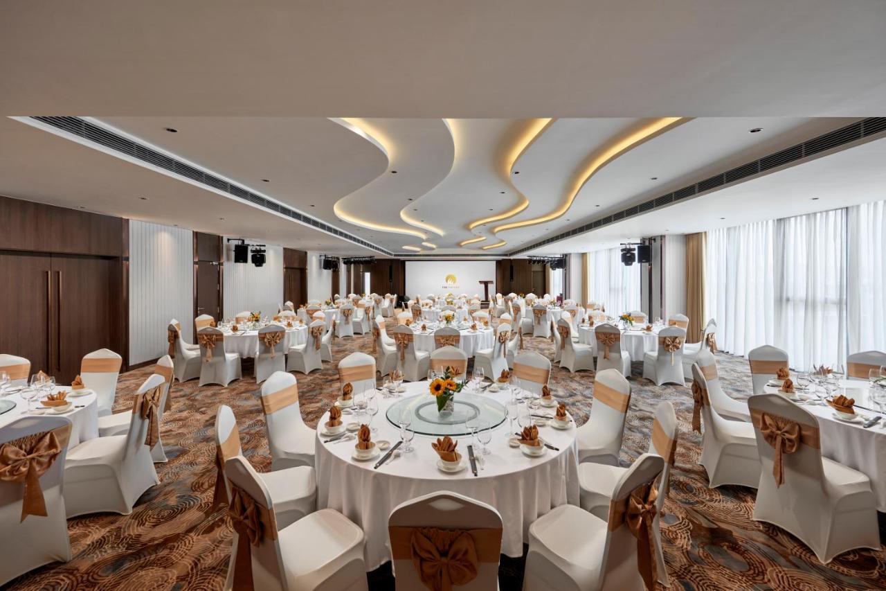 The Watson Premium Halong Hotel
