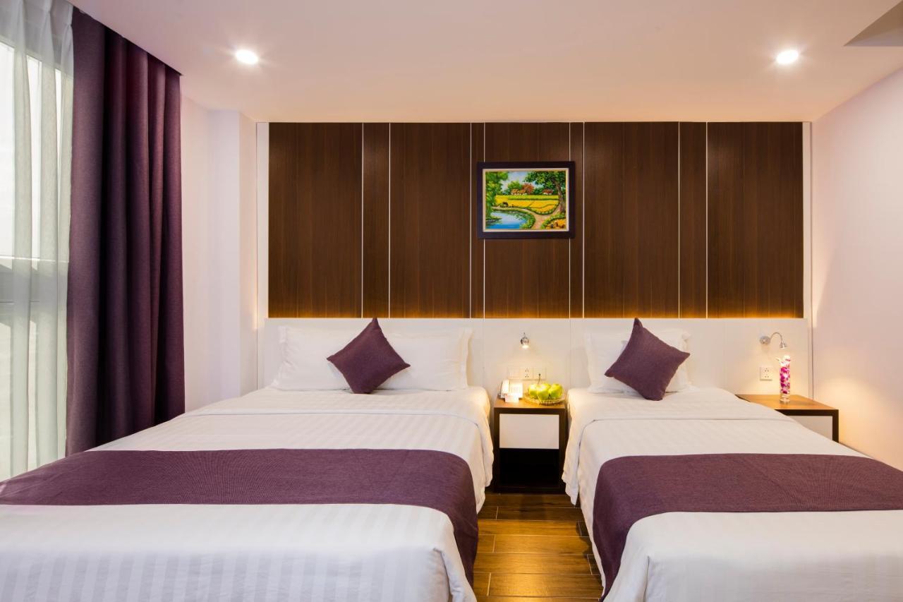 Morris Hotel