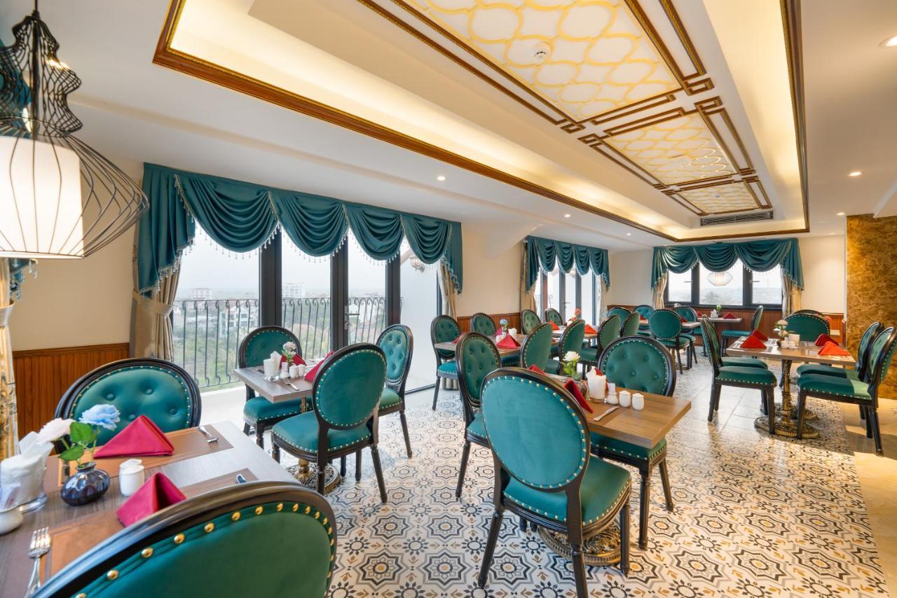Babylon Riverside & Khách sạn 5*