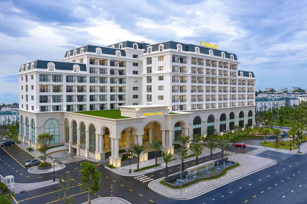 Hotel Melia Vinpearl Phong Rivera