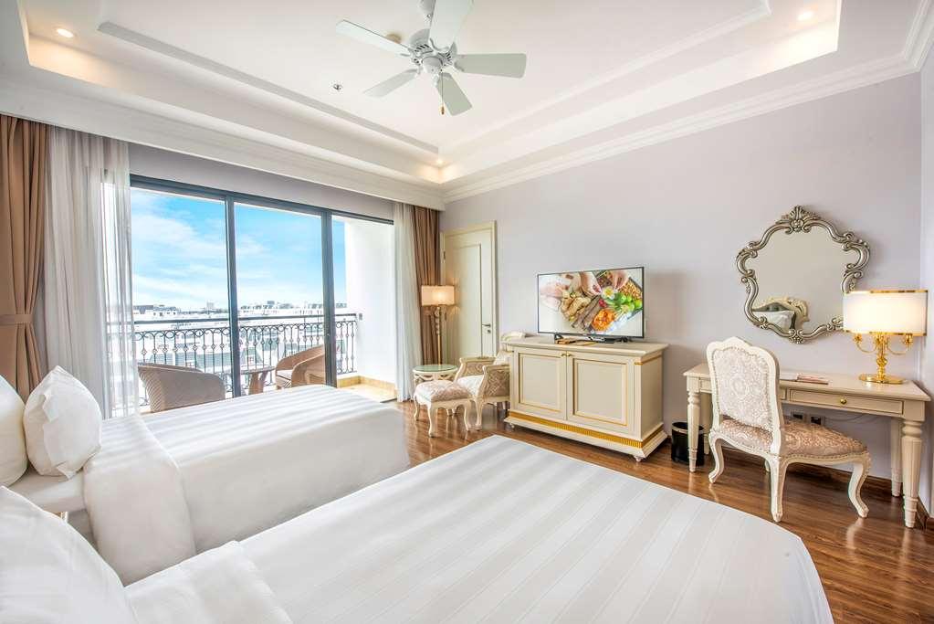 Melia Vinpearl Phong Rivera 5*