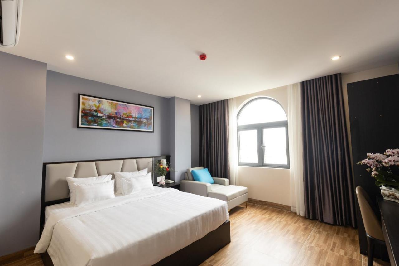 Khách sạn Novelty Vũng Tàu