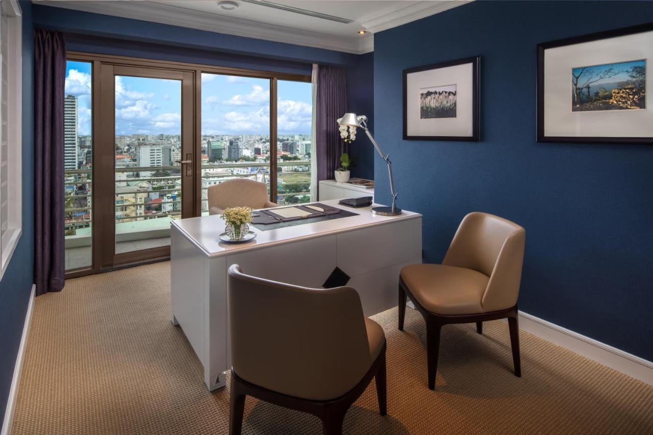 Khách sạn Sofitel Saigon Plaza 5*