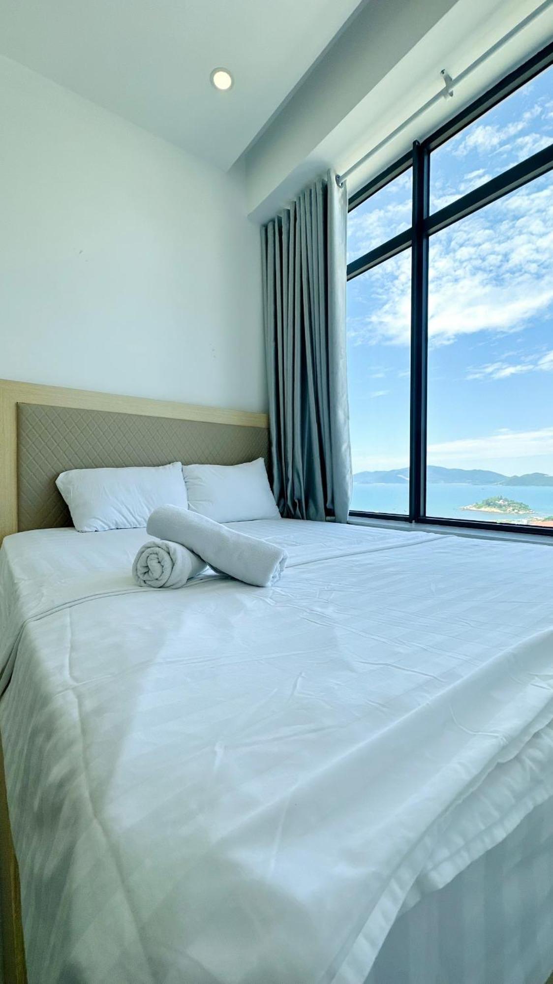 Apartment Sea -