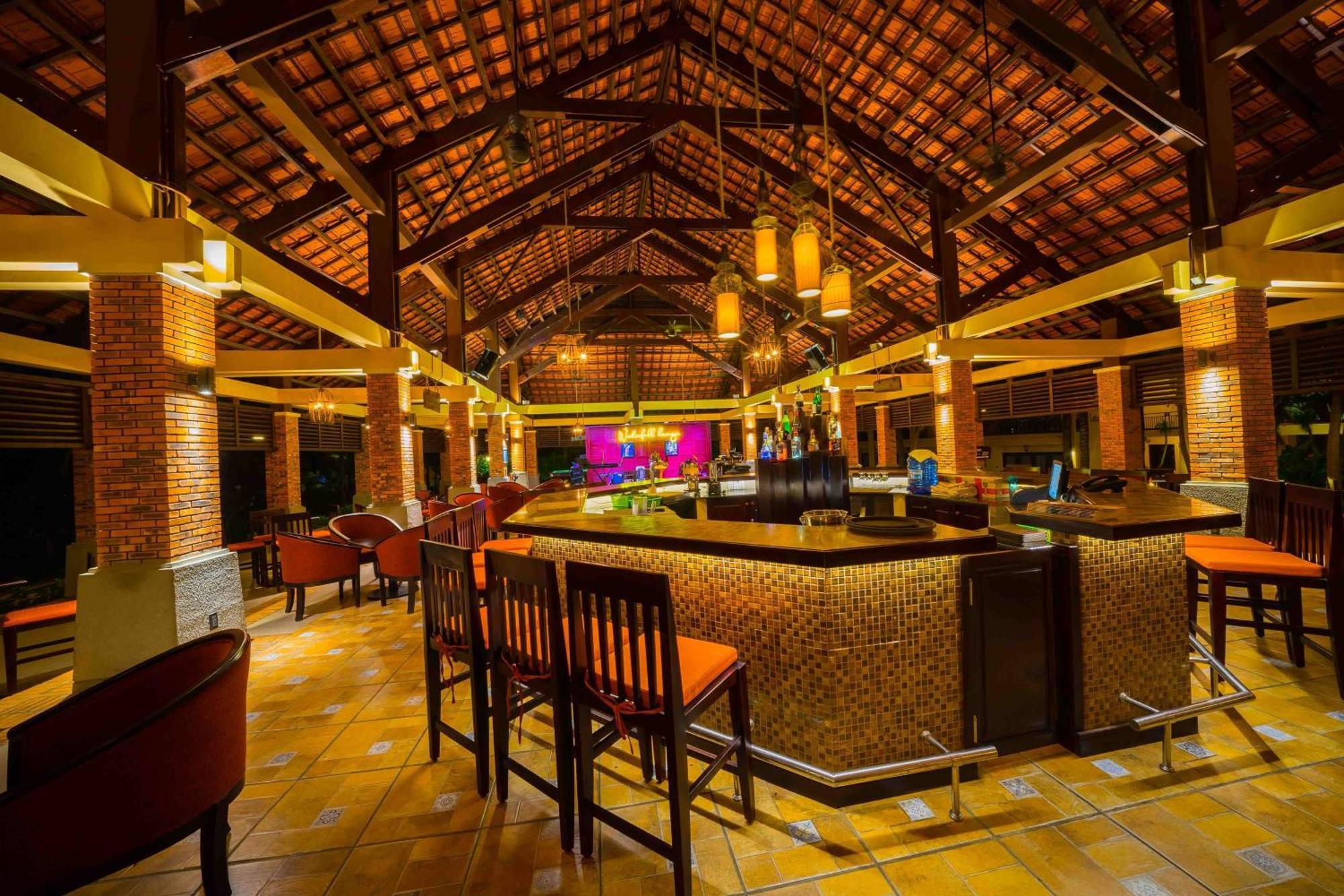 Resort Pandanus 4*