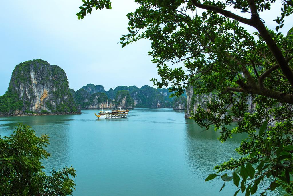  Dragon Legend Cruise Ha Long