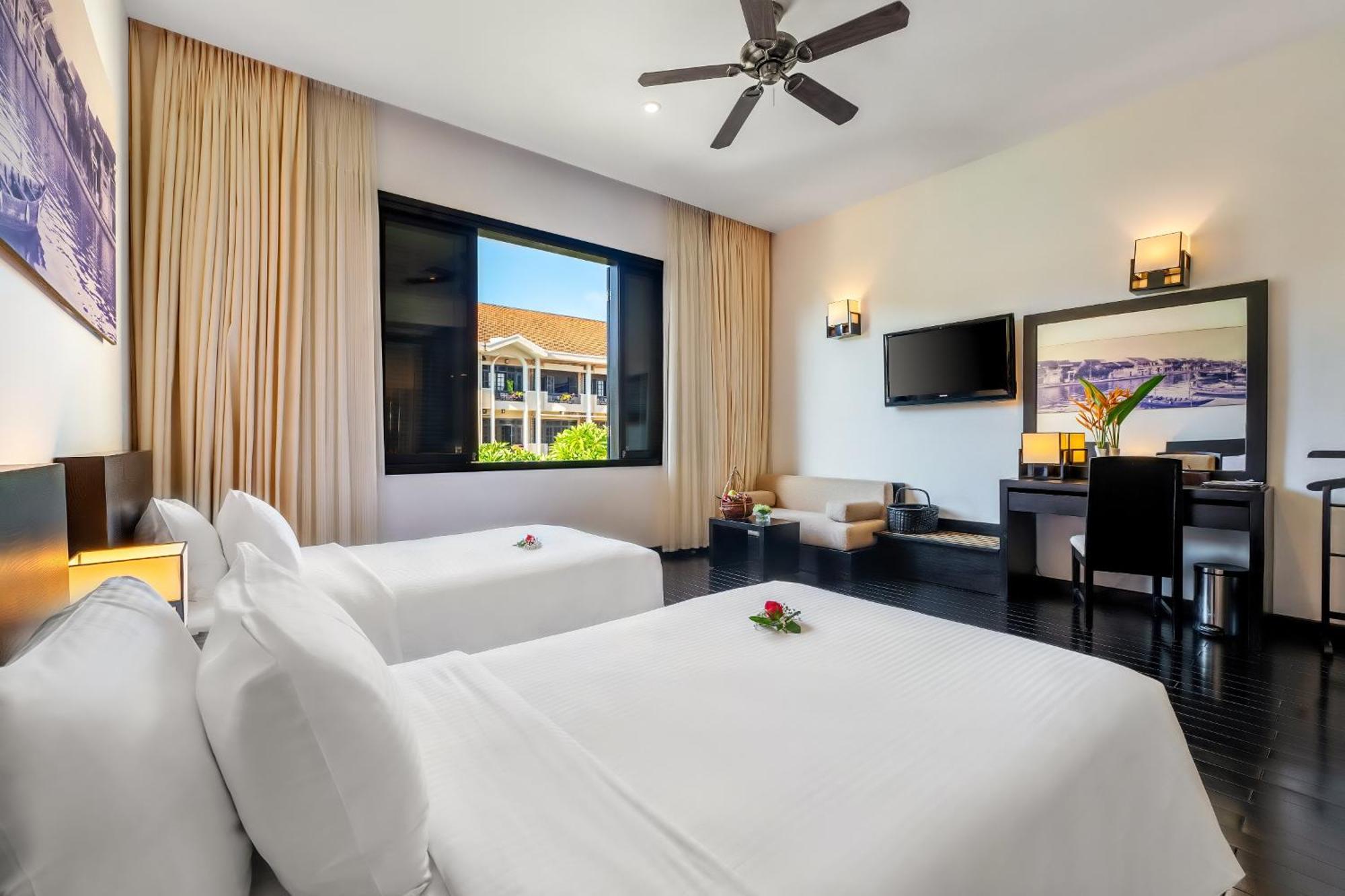 Khách sạn Historic 4*
