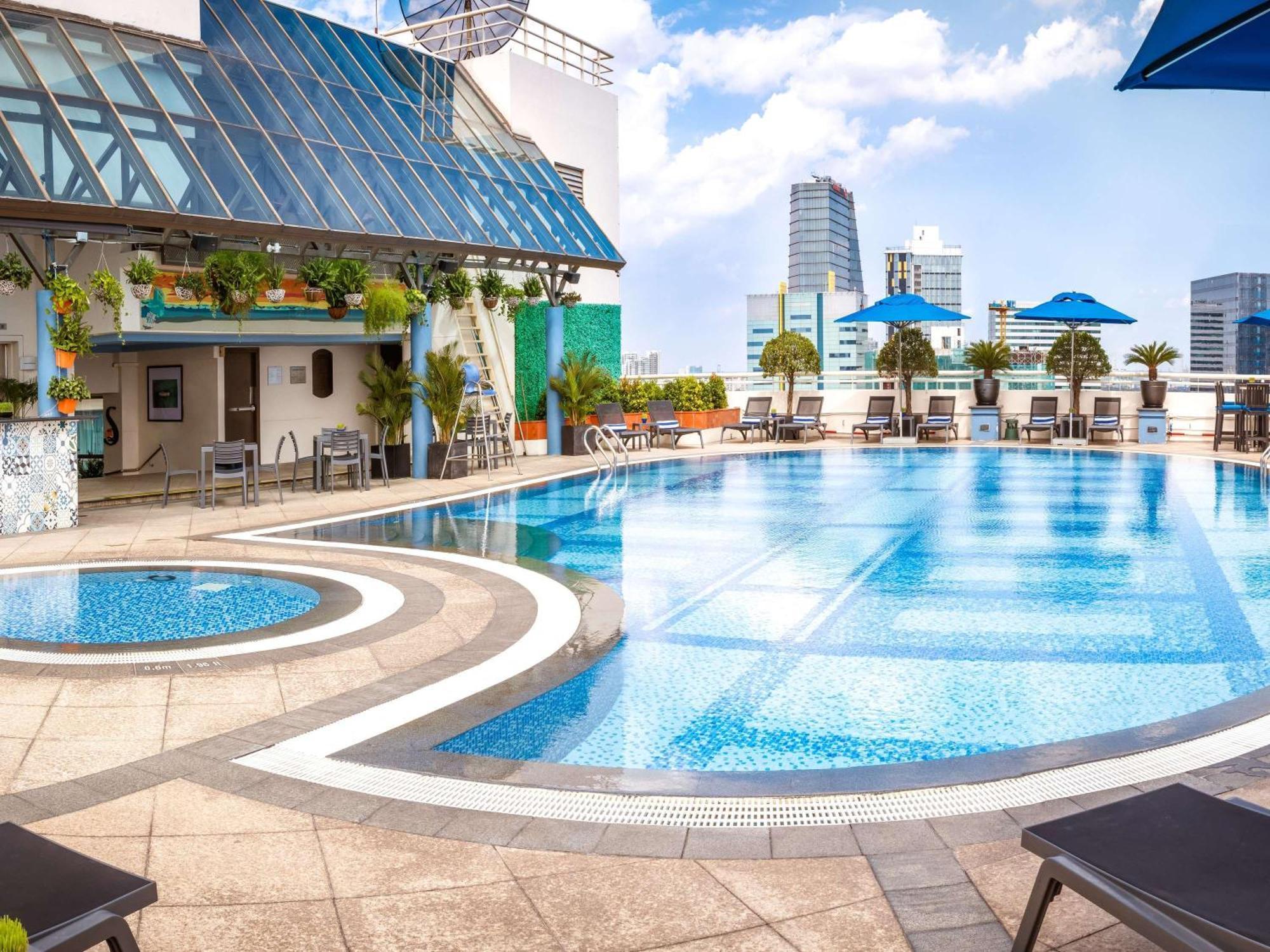 Khách sạn Sofitel Saigon Plaza TP. Hồ Chí Minh
