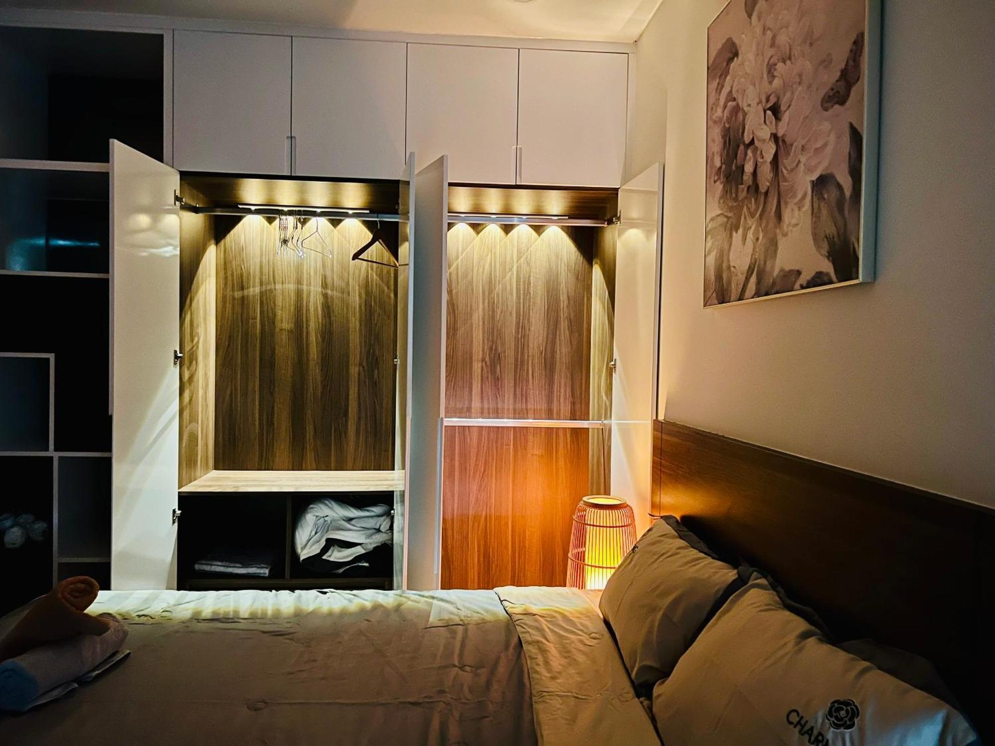 Aparthotel Uphoenix Home- Hado Centrosa Garden