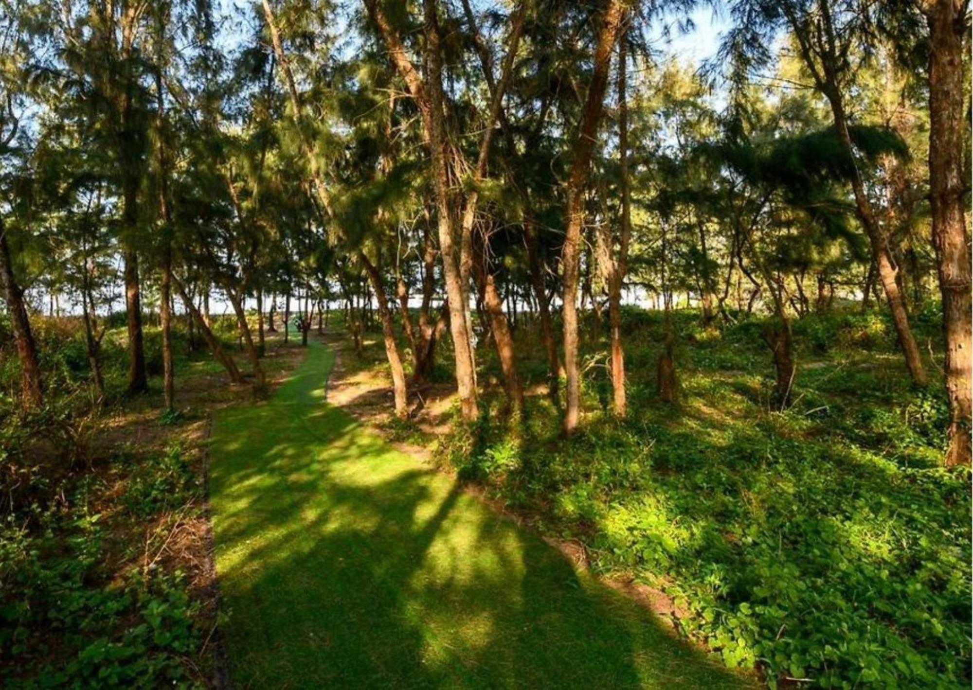 Khách sạn Ha Ocean Front Hội An