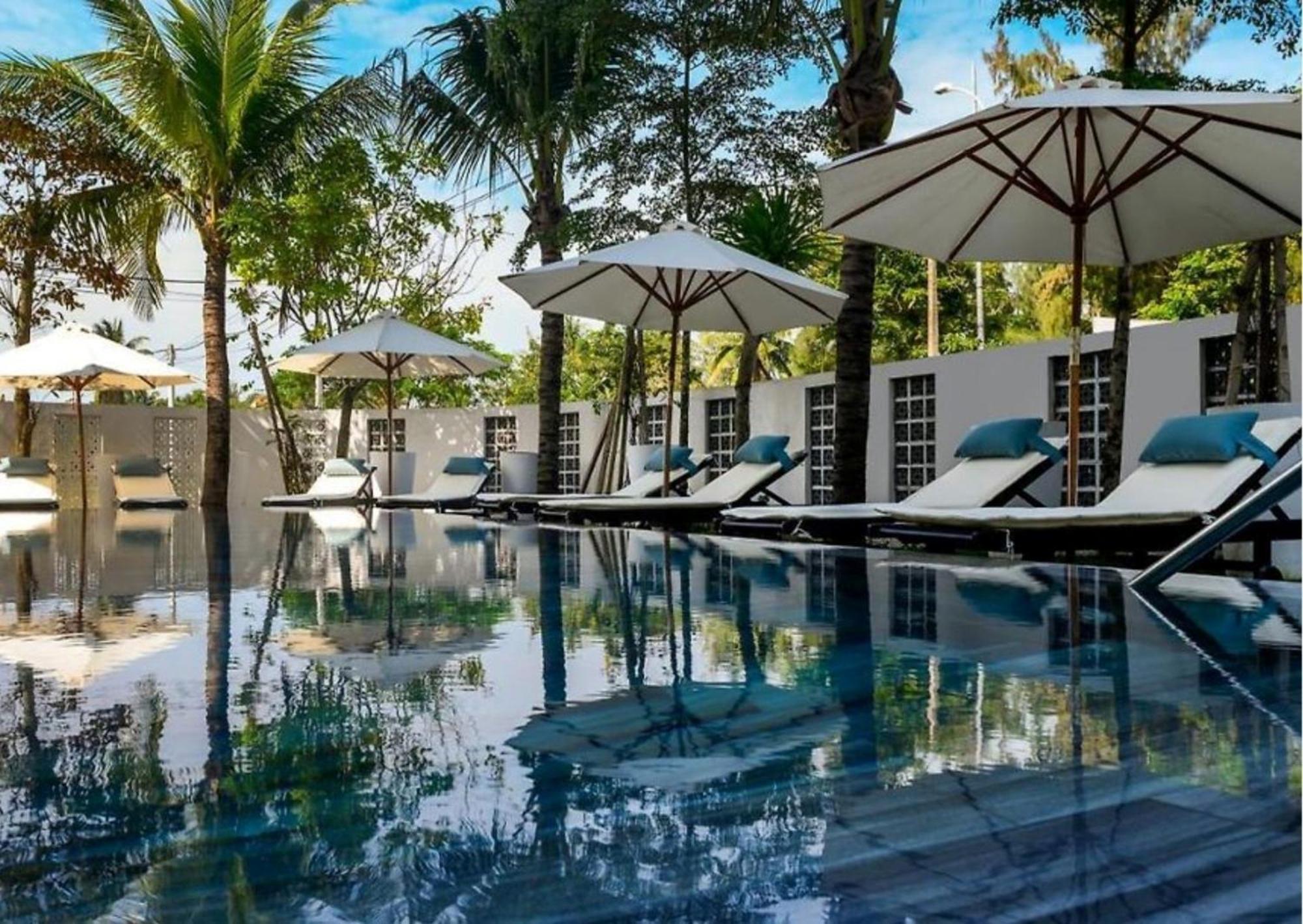 Ha Ocean Front Khách sạn
