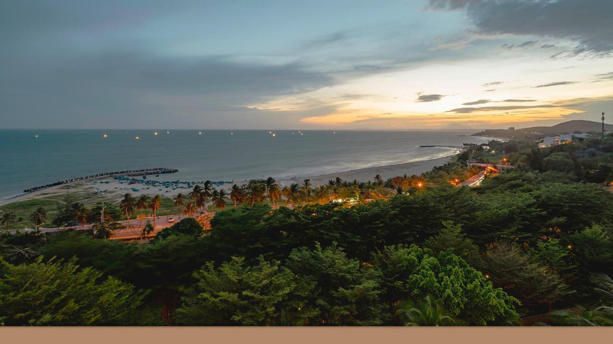 Casa - Ocean Melody - Front 3br *