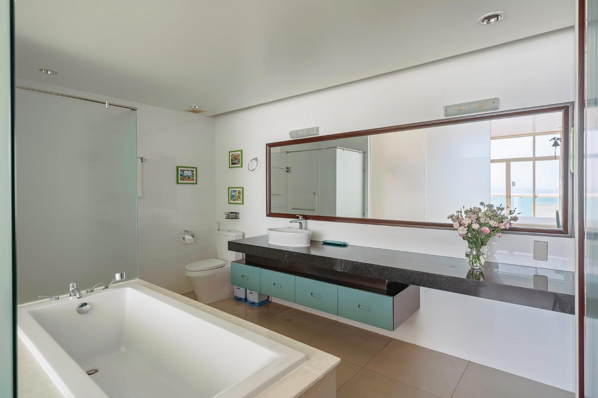 Casa - Ocean Melody - Front 3br Apartment *