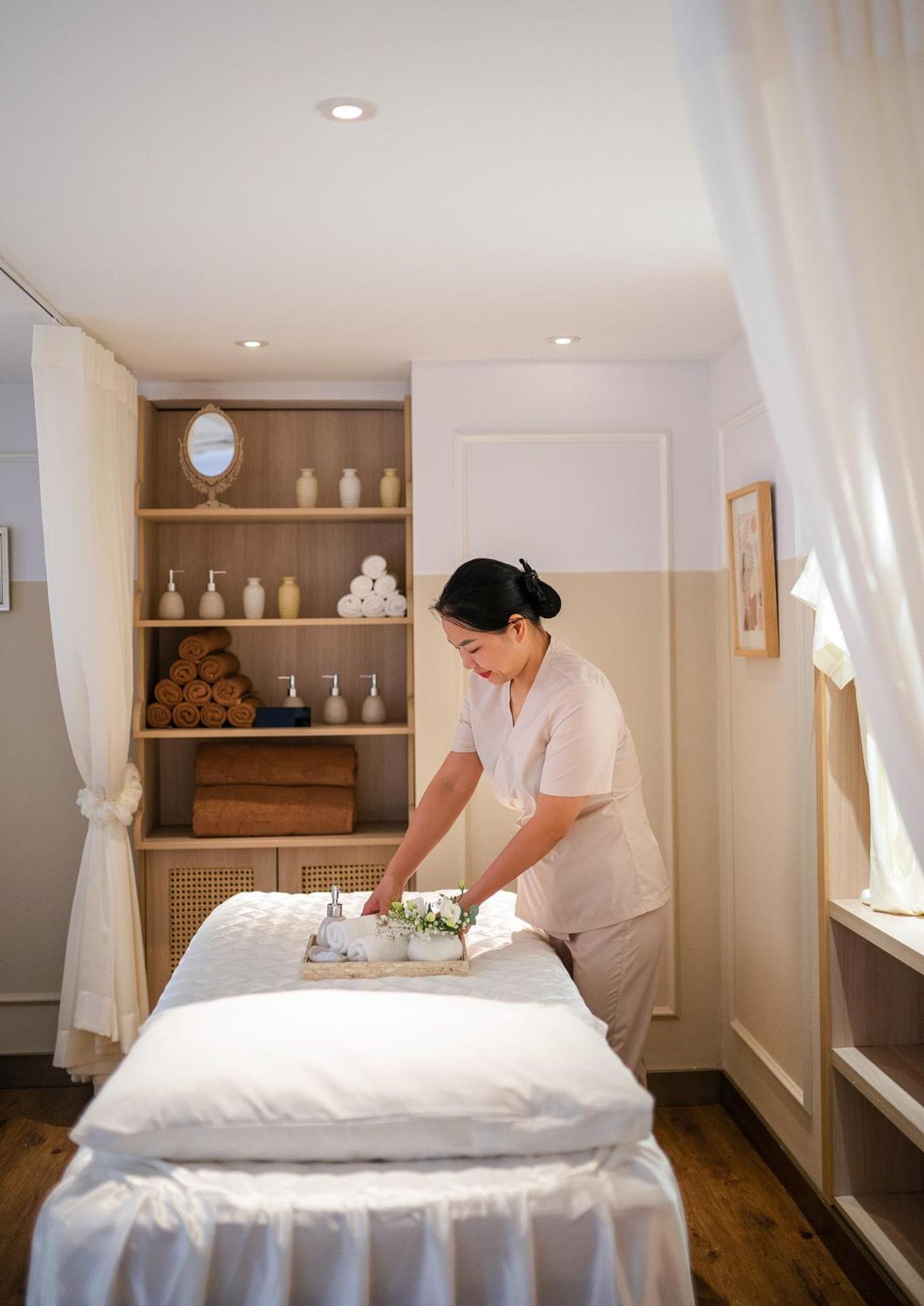 Khách Sạn&spa Le Jardin Hà Nội 4* Hà Nội
